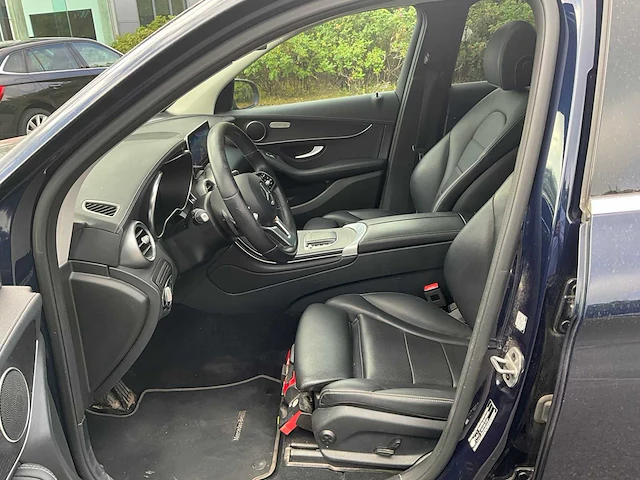 Mercedes-benz glc 200d - 2022 - afbeelding 7 van  33