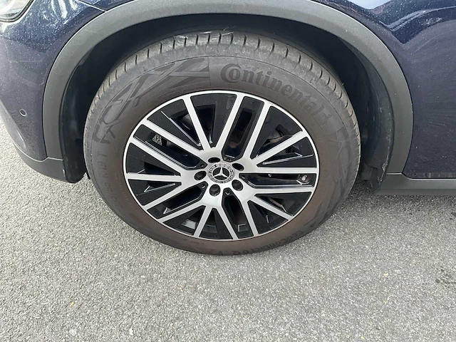 Mercedes-benz glc 200d - 2022 - afbeelding 18 van  33