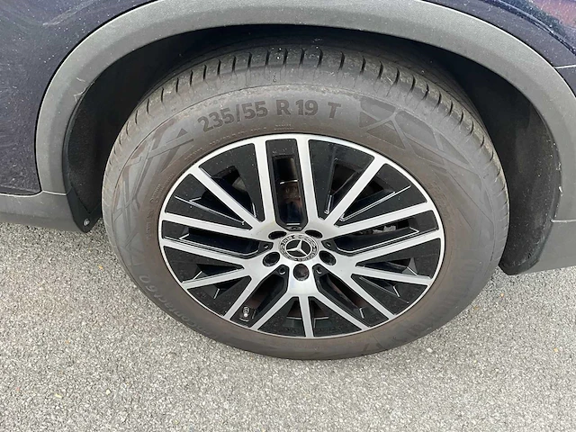Mercedes-benz glc 200d - 2022 - afbeelding 19 van  33
