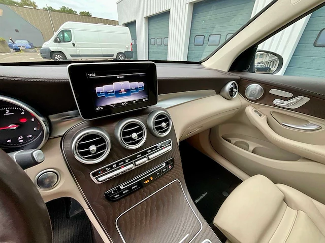 Mercedes-benz glc 220d 4matic 2017 automaat + veel opties - afbeelding 15 van  51