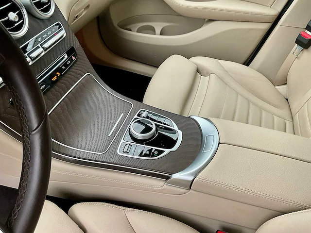 Mercedes-benz glc 220d 4matic 2017 automaat + veel opties - afbeelding 22 van  51