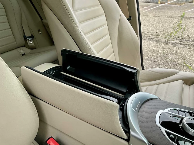 Mercedes-benz glc 220d 4matic 2017 automaat + veel opties - afbeelding 33 van  51