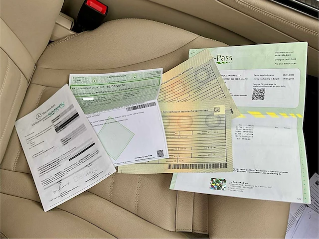 Mercedes-benz glc 220d 4matic 2017 automaat + veel opties - afbeelding 38 van  51