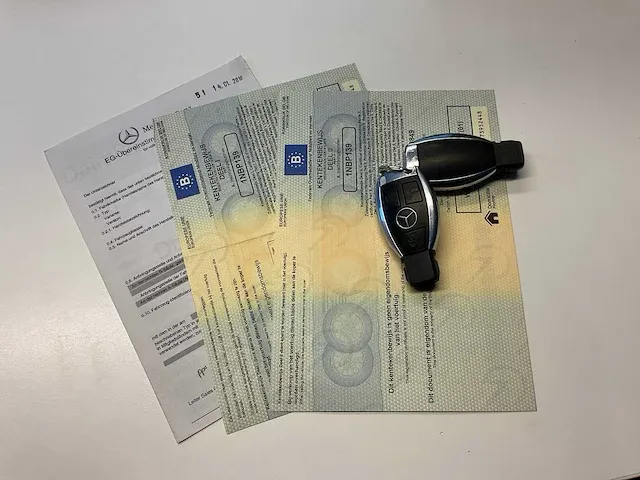 Mercedes-benz gle 500e 4matic personenauto - afbeelding 6 van  14