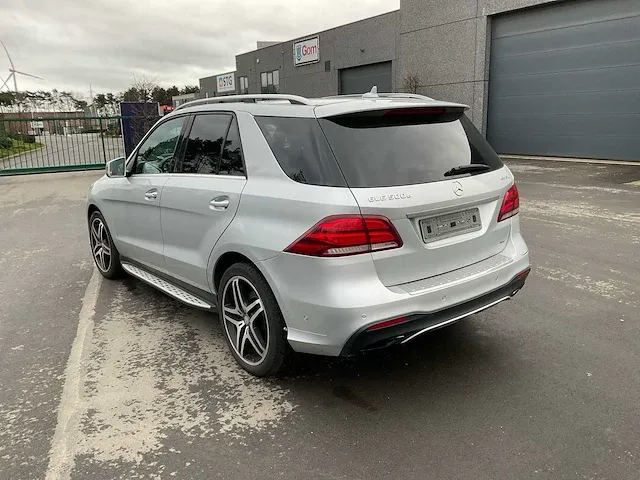 Mercedes-benz gle 500e 4matic personenauto - afbeelding 9 van  14