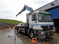 Mercedes benz met laadkraan en containersysteem - afbeelding 25 van  26