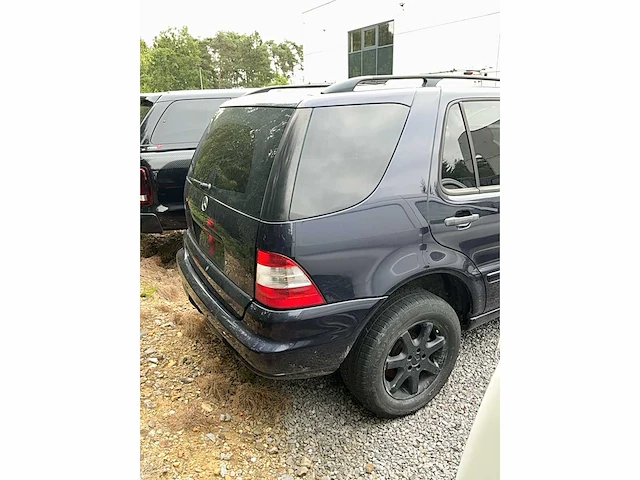 Mercedes-benz ml bedrijfswagen - afbeelding 5 van  13