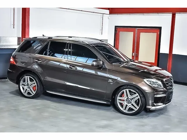 Mercedes-benz ml63 amg suv 5,5l v8 - 2014 - afbeelding 2 van  70