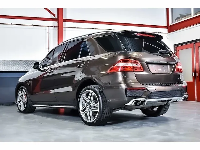 Mercedes-benz ml63 amg suv 5,5l v8 - 2014 - afbeelding 25 van  70