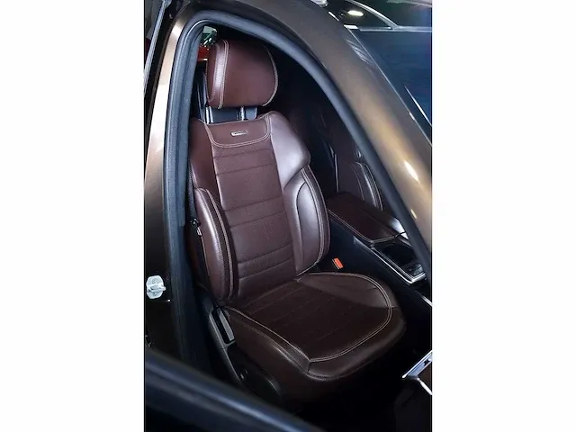 Mercedes-benz ml63 amg suv 5,5l v8 - 2014 - afbeelding 47 van  70