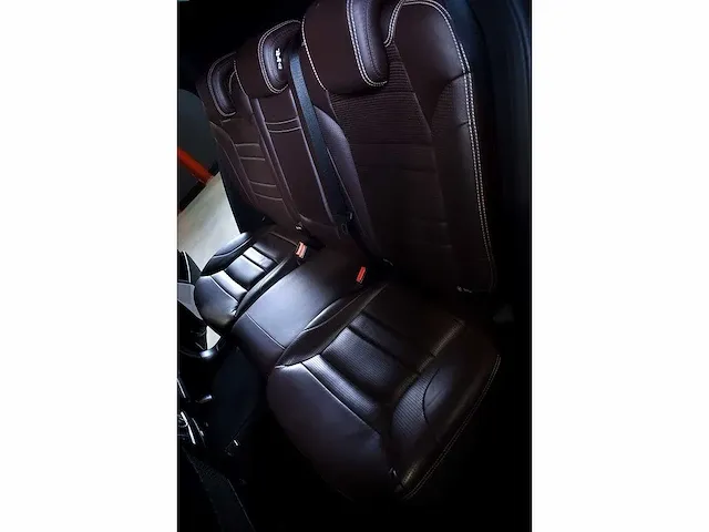 Mercedes-benz ml63 amg suv 5,5l v8 - 2014 - afbeelding 51 van  70