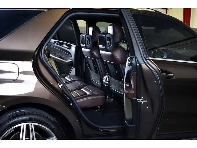 Mercedes-benz ml63 amg suv 5,5l v8 - 2014 - afbeelding 53 van  70