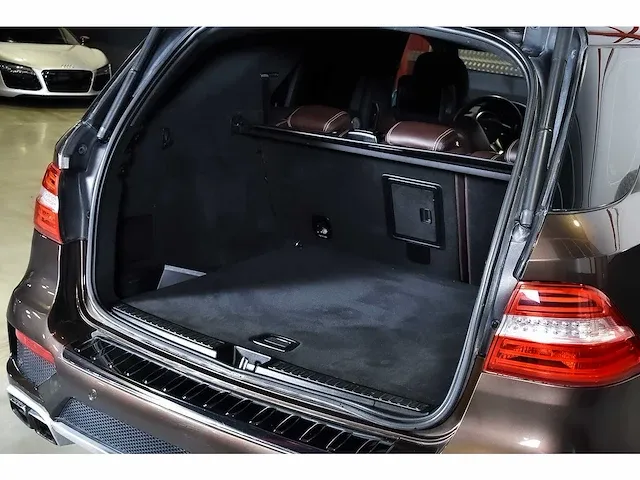 Mercedes-benz ml63 amg suv 5,5l v8 - 2014 - afbeelding 59 van  70