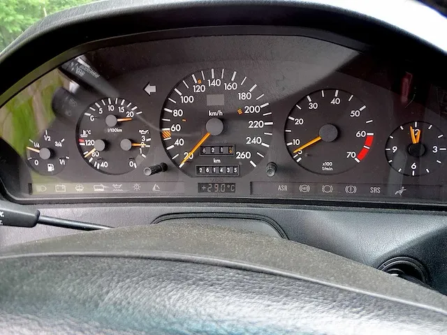 Mercedes-benz sl 500 (recent oldtimer be) - afbeelding 28 van  46