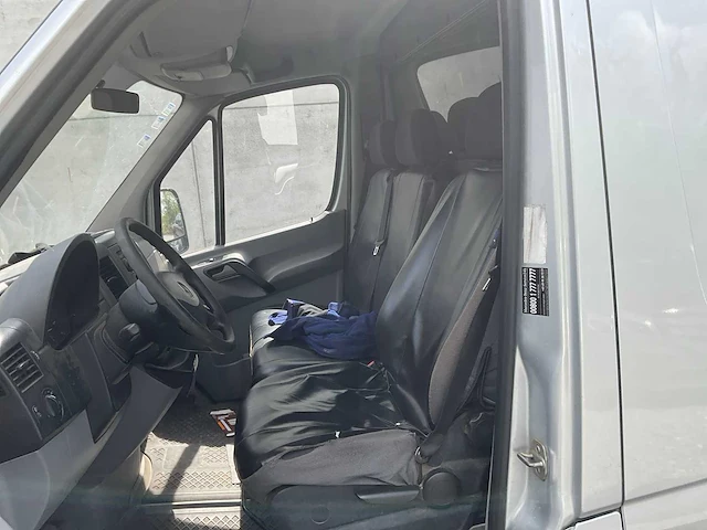 Mercedes-benz sprinter bedrijfswagen - afbeelding 2 van  14