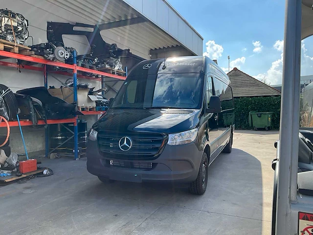 Mercedes-benz sprinter lichte vracht - afbeelding 1 van  39