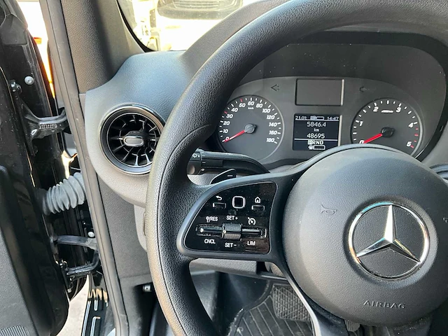 Mercedes-benz sprinter lichte vracht - afbeelding 21 van  39