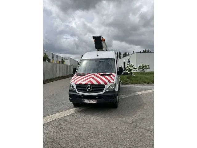 Mercedes-benz sprinter met versalift hoogtewerker opbouw - afbeelding 23 van  41