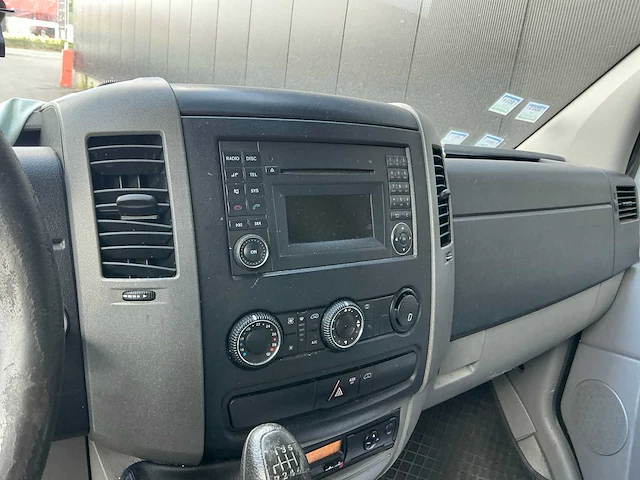 Mercedes-benz sprinter meubelwagen - afbeelding 4 van  16