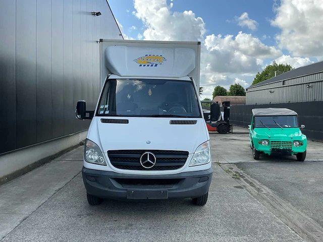 Mercedes-benz sprinter meubelwagen - afbeelding 9 van  16
