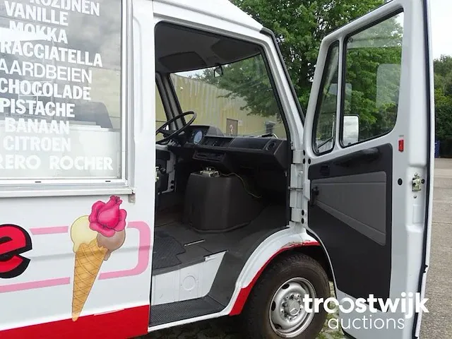 Mercedes-benz tn 308d 'ice cream truck' (36.000 km) - afbeelding 18 van  59