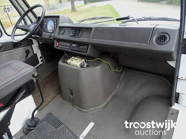 Mercedes-benz tn 308d 'ice cream truck' (36.000 km) - afbeelding 19 van  59