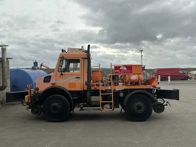 Mercedes-benz unimog u1650 vrachtwagen spoor/weg - afbeelding 23 van  50