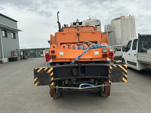 Mercedes-benz unimog u1650 vrachtwagen spoor/weg - afbeelding 45 van  50