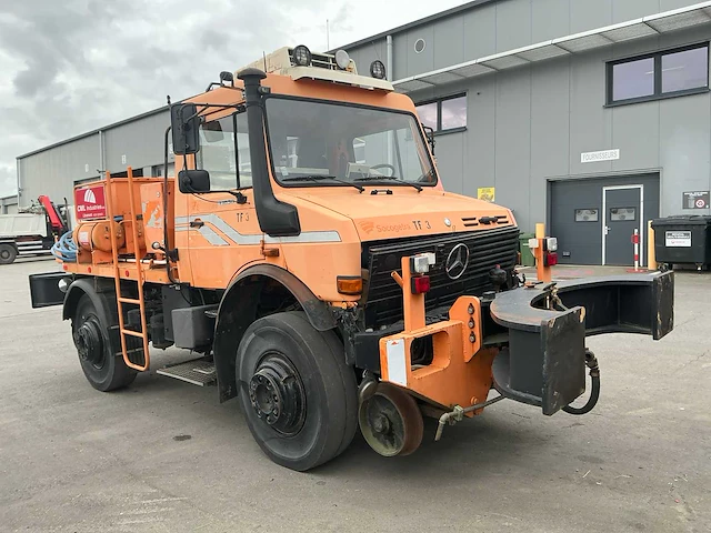 Mercedes-benz unimog u1650 vrachtwagen spoor/weg - afbeelding 49 van  50