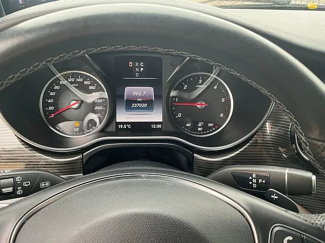 Mercedes-benz v 300d - 2019 - afbeelding 5 van  34