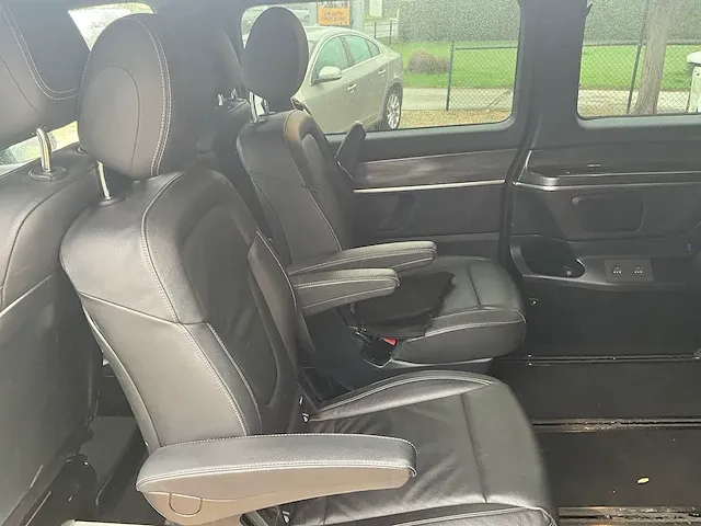 Mercedes-benz v 300d - 2019 - afbeelding 8 van  34