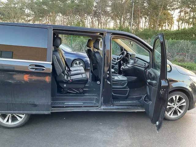 Mercedes-benz v-klasse bedrijfswagen - afbeelding 4 van  29