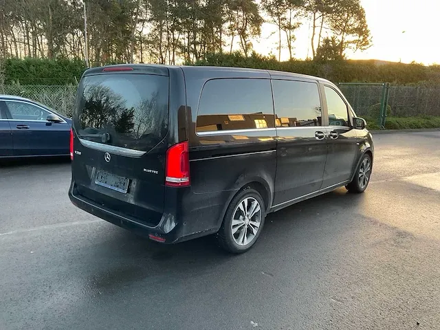 Mercedes-benz v-klasse bedrijfswagen - afbeelding 27 van  29
