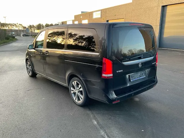 Mercedes-benz v-klasse bedrijfswagen - afbeelding 29 van  29