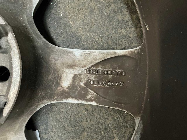 Mercedes-benz velg 4 x - afbeelding 4 van  4