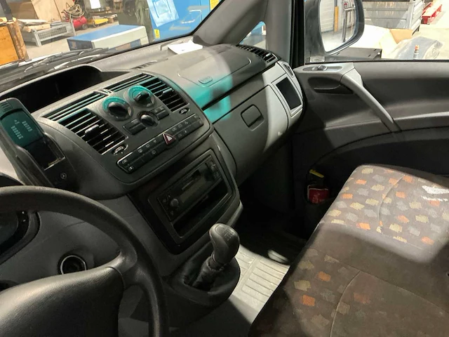 Mercedes-benz vito 111cdi-a bedrijfswagen - afbeelding 3 van  14
