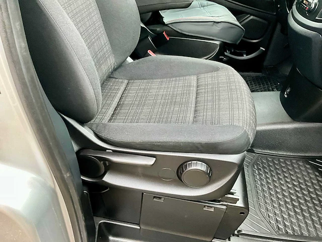 Mercedes-benz vito 114cdi 2017 automaat - afbeelding 22 van  35