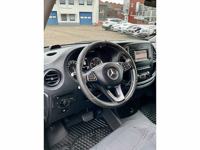 Mercedes-benz vito 114cdi 2017 automaat - afbeelding 26 van  35