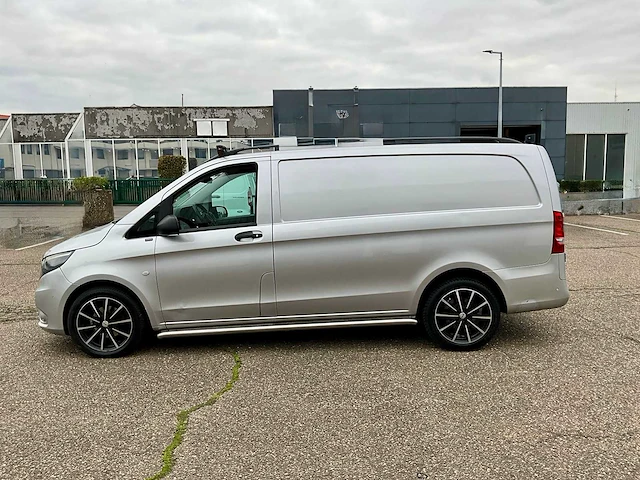 Mercedes-benz vito 114cdi 2017 automaat - afbeelding 33 van  35