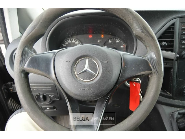 Mercedes benz vito bouwjaar 2015 - afbeelding 9 van  32