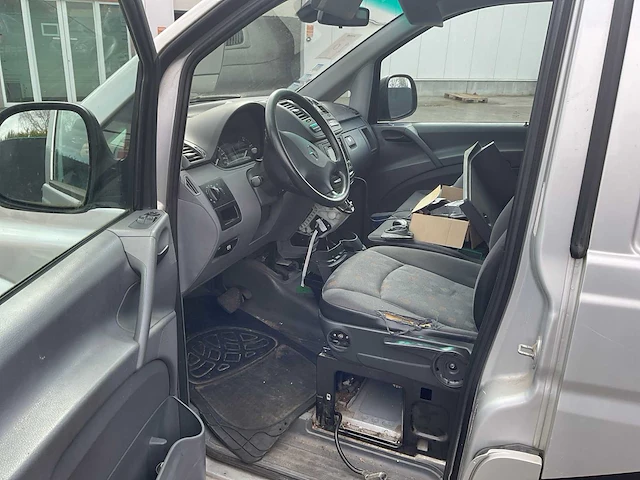 Mercedes-benz vito lichte vrachtwagen - afbeelding 9 van  27