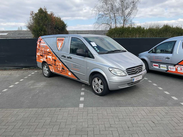 Mercedes-benz vito lichte vrachtwagen - afbeelding 1 van  27