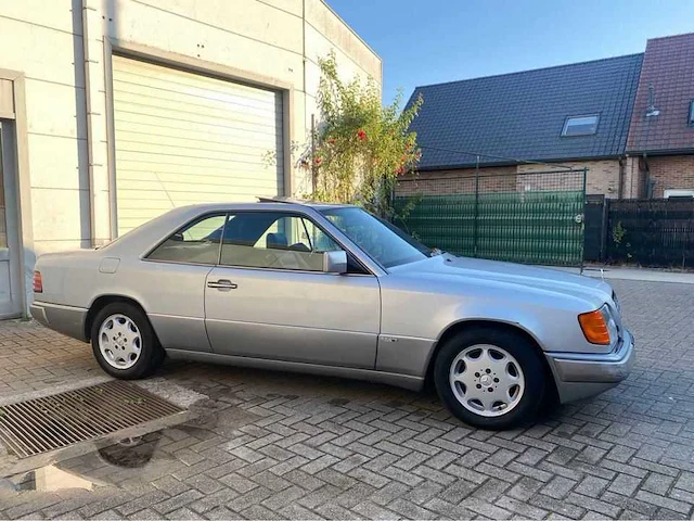 Mercedes-benz w124 230ce, 1991 - afbeelding 5 van  12