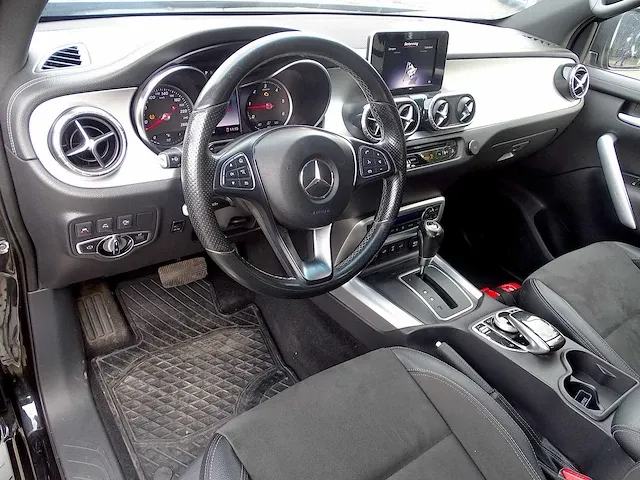 Mercedes-benz x350d v6 turbo - afbeelding 25 van  45