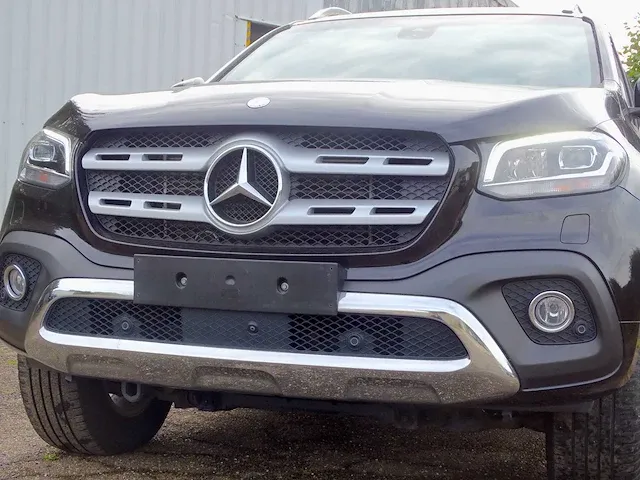 Mercedes-benz x350d v6 turbo - afbeelding 43 van  45