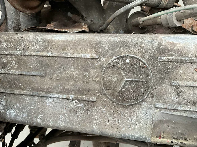 Mercedes benzinemotor - afbeelding 3 van  6