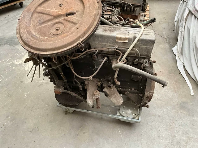 Mercedes benzinemotor - afbeelding 6 van  6