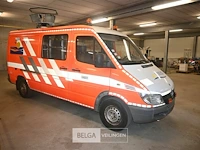 Mercedes brandweerwagen - afbeelding 17 van  33