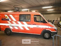 Mercedes brandweerwagen - afbeelding 21 van  33