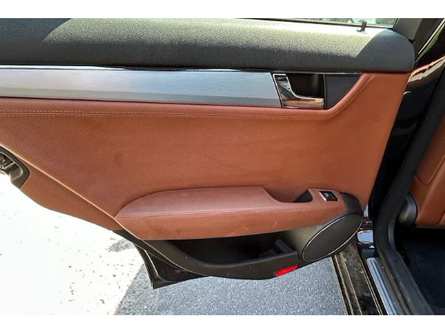 Mercedes c200 - afbeelding 30 van  30